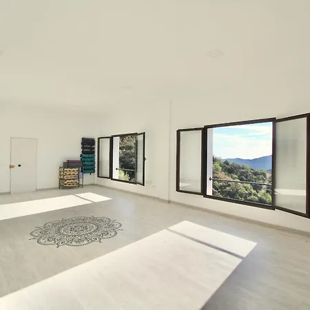 Villa Trompetilla Montes De Malaga With Yoga Studio And Spa Exterior photo