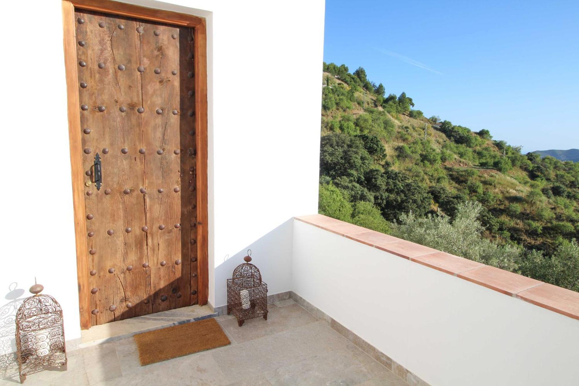 Vil·la Trompetilla Montes De With Yoga And